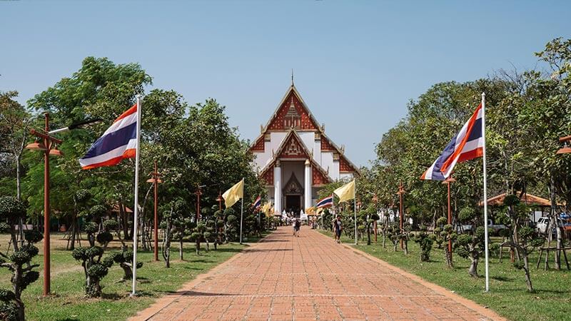 templo wihan phra mongkhon bophit