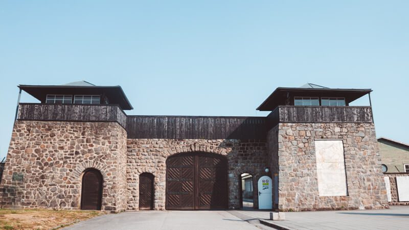 puerta campo concentracion mauthausen