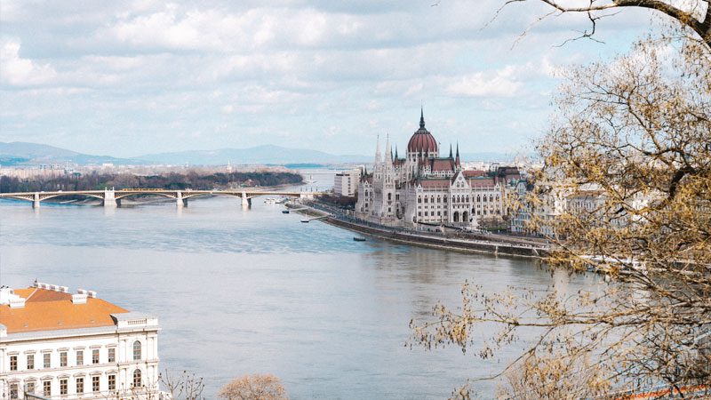 parlamento vistas budapest